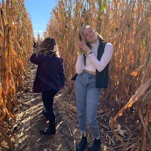 Meet your Posher, Jaime